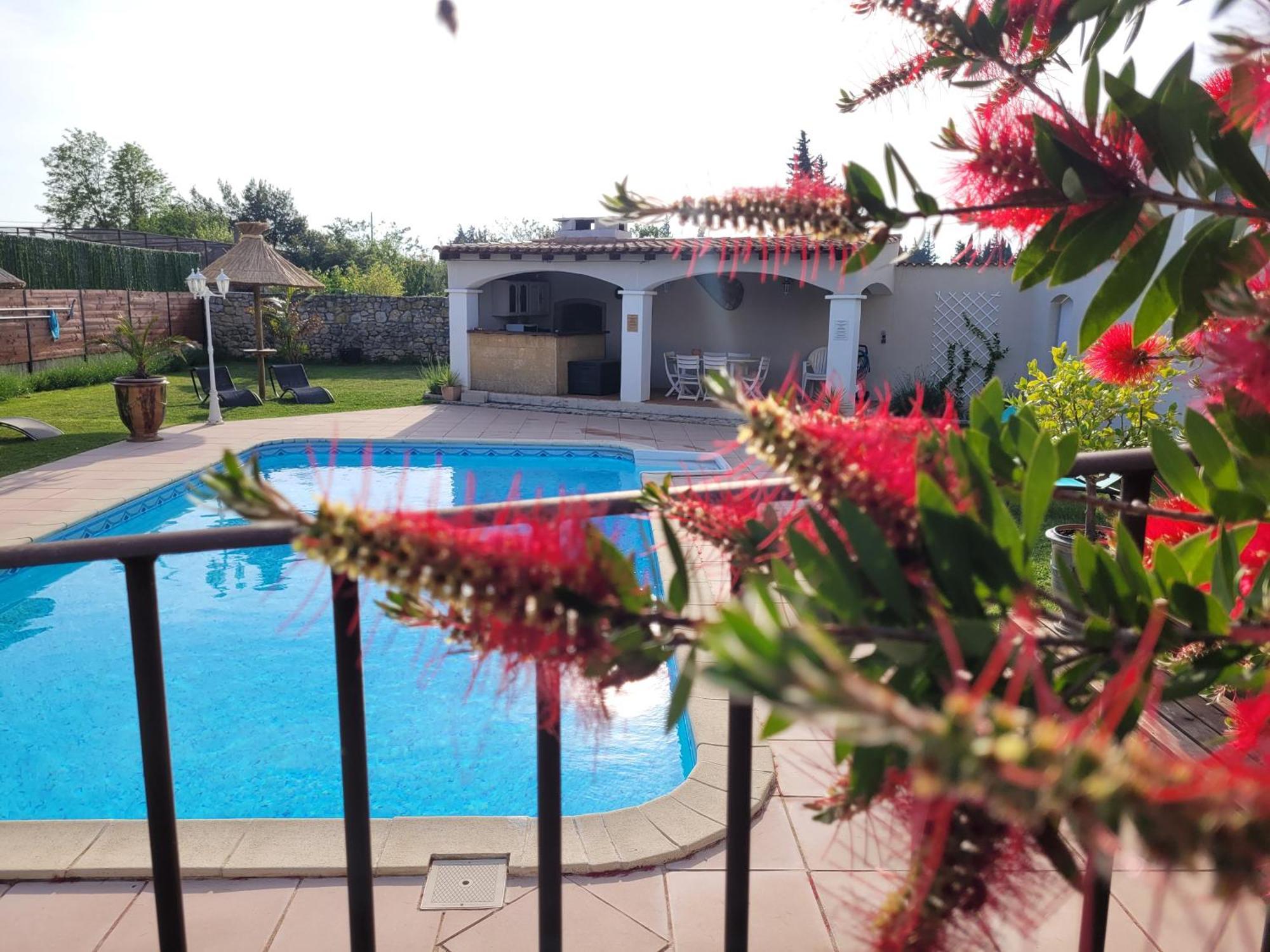 Le Gite De Lolivier En Provence Aramon Exteriér fotografie